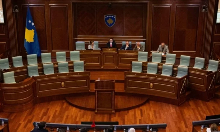Të gjithë sytë të Kurti! Çfarë ndodh nëse nuk i siguron votat e nevojshme për qeverinë e re?