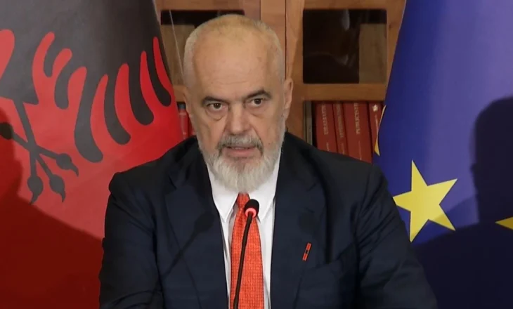 “Të luash me sy me autoritetin, është e pafalshme”, Rama paralajmëron edhe kryetarët e bashkive për ndërtimet pa leje