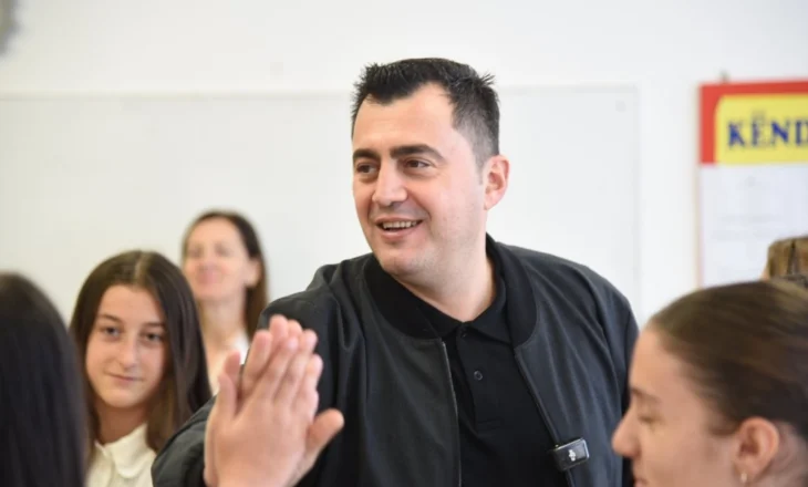 Të rinjtë e Elbasanit bëhen shembull për riciklimin. Nis projekti “Youth4CleanAir” në gjashtë shkolla të qytetit