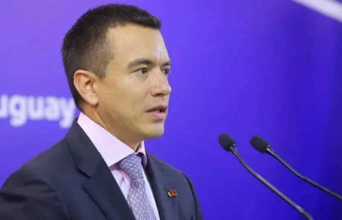 “Tentuan të më helmonin me çokollata”, presidenti sërish në shënjestër të atentateve