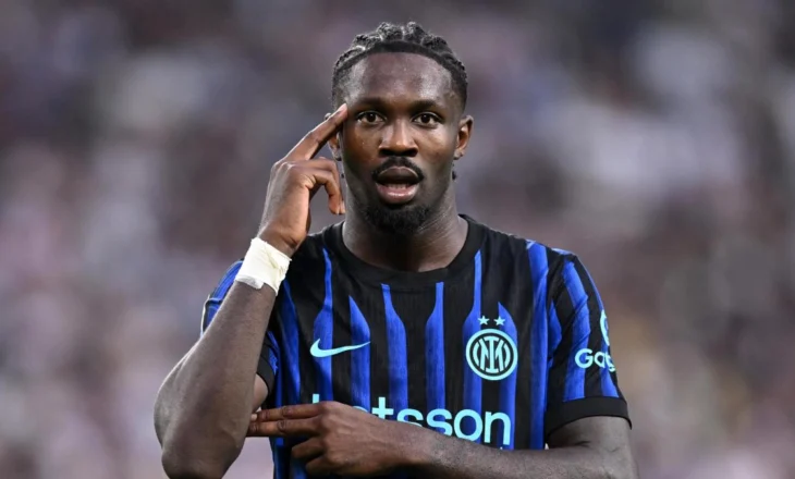 Thuram bën shaka në rrjetet sociale: A mund të ktheheni, ju lutem? Jam i mërzitur…