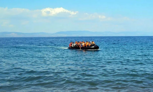 Tragjedi në brigjet e Lesbosit, mbytet varka me emigrant, mes viktimave dy gra dhe një fëmijë!