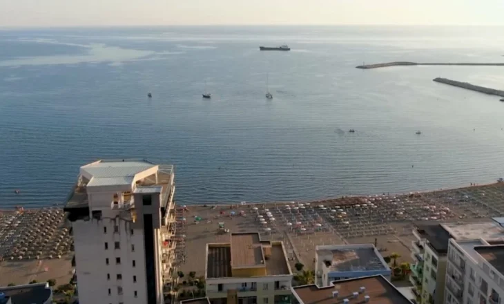 Tragjedi në vendin e punës/ Punonjësi bie nga lartësia e një pallati  ku po punont, ndërron jetë