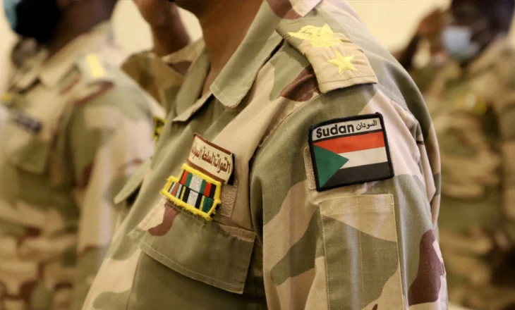 ‘Trekëndësh dashurie’, të paktën 14 të vdekur në njësinë ushtarake të Sudanit të Jugut