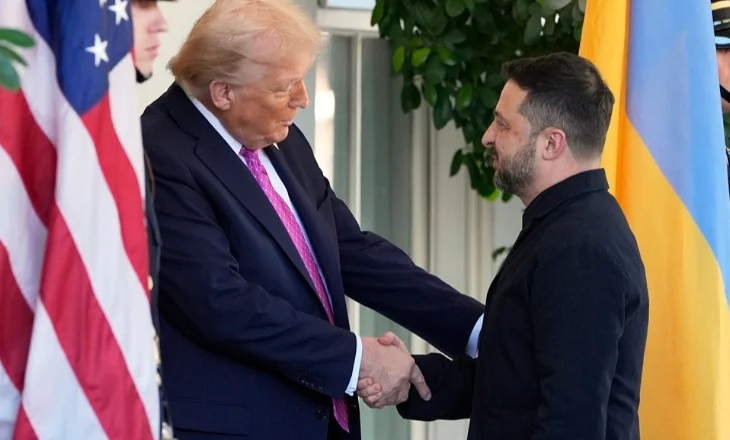 Trump pret Zelenskyn në Shtëpinë e Bardhë, sërish koment për veshjen: I shkon shumë xhaketa