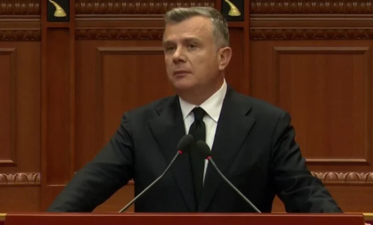 “U rrekët të dëshmonit kush e do më shumë liderin”/ Balla-opozitës: Edhe 100 herë të kthehesha mbrapa, të njëjtin kallëzim do bëja për Berishën