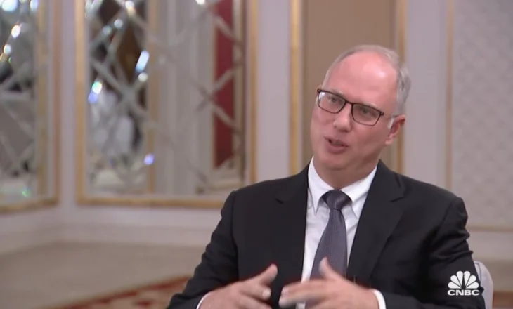 U sanksionua nga SHBA, njeriu “hije” i Putinit zbret në Washington