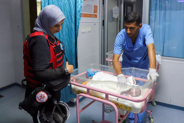 UNICEF: Foshnjat në Gaza detyrohen të ndajnë maska ​​oksigjeni! Izraeli sfidon të dhënat e OKB-së