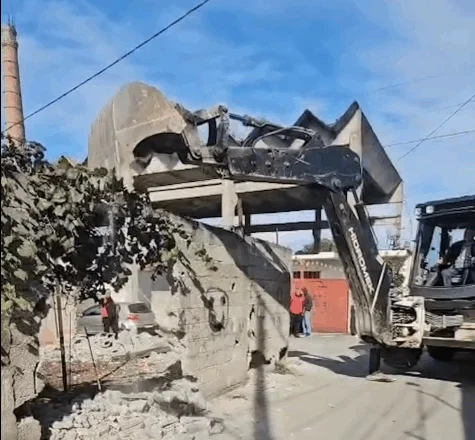VIDEO / Rama publikon pamje nga terreni për rikthimin e hapësirave publike: Vijojmë!