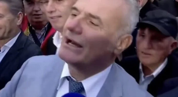 VIDEO / Theu bojkotin e Berishës për UÇK, Bujar Leskaj: Kush po e rruan për urdhrat…