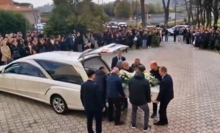 Video/ Vdiq në rrethana ende të paqarta, i jepet lamtumira e fundit 19-vjeçarit shqiptar që ndërroi jetë në Itali
