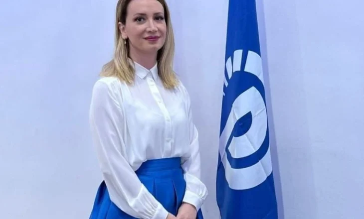 Vijon merkato/ PS Sarandë merr për nëkryetare bashkie ish-drejtuesen e PD-së