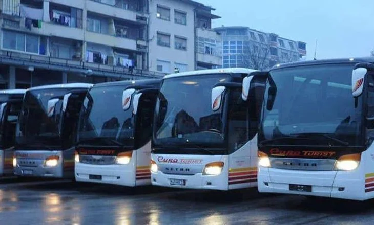 (VKM)Operatorët e transportit të udhëtarëve, tarifë për pasagjerët për transferimin e të dhënave në../ Kategoritë që përjashtohen nga pagesa