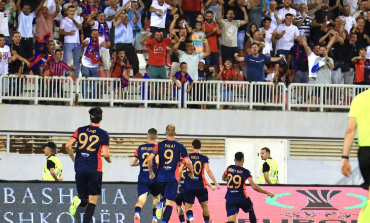 Vllaznia e pamëshirshme në Shkodër, 8 futbollistë golashënues
