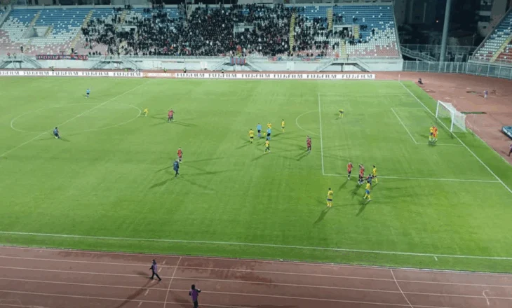 Vllaznia udhëheq “Abissnet Superiore”-n, Elbasani dorëzohet në “Loro Boriçi”