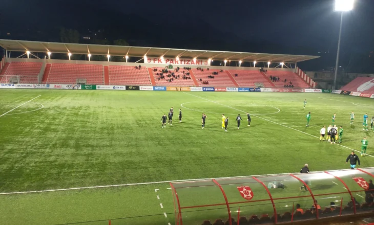 Vora-Dinamo te shtëpia e Partizanit