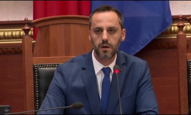 Vrasja e gjyqtarit Astrit Kalaja në sallën e gjyqit, ministri Lamallari: Fajin e ka Saliu!