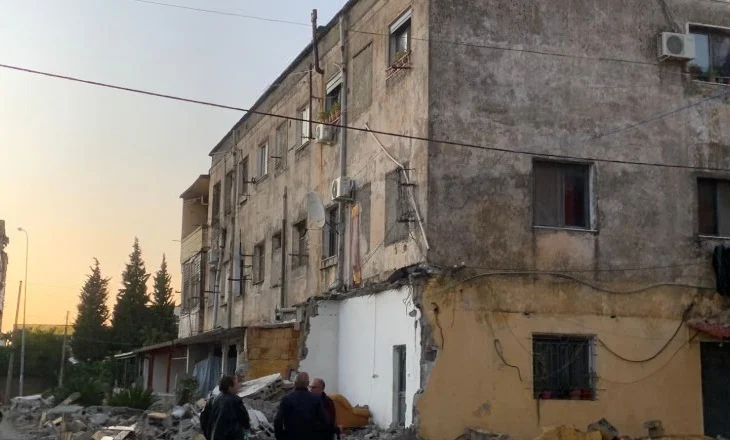 Vrasja e gjyqtarit Kalaja/ Kjo është godina në Shkodër për të cilën ka lindur konflikti