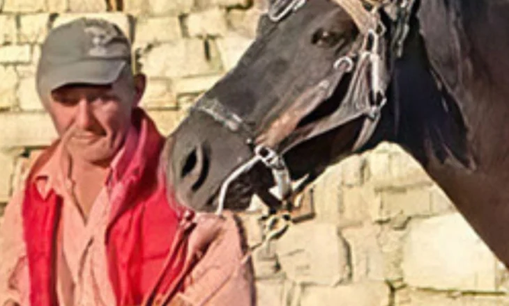 Vrau turistin nga Tirana për një foto, zbulohet e shkuara e Kristo Memës, i dënuar 25 vite burg në Greqi