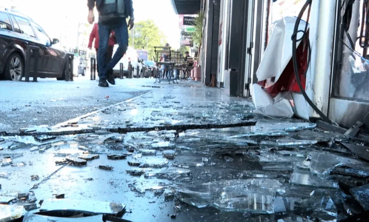 Vuçiç i mohon akuzat se qëndron pas incidenteve antiturke në Mal të Zi