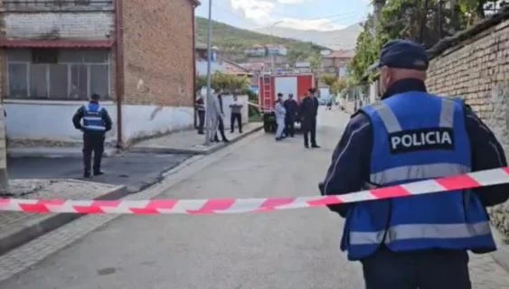 Zbulohet shkaku që solli zjarrin fatal ku humbën jetën nëna dhe djali 14-vjeçar