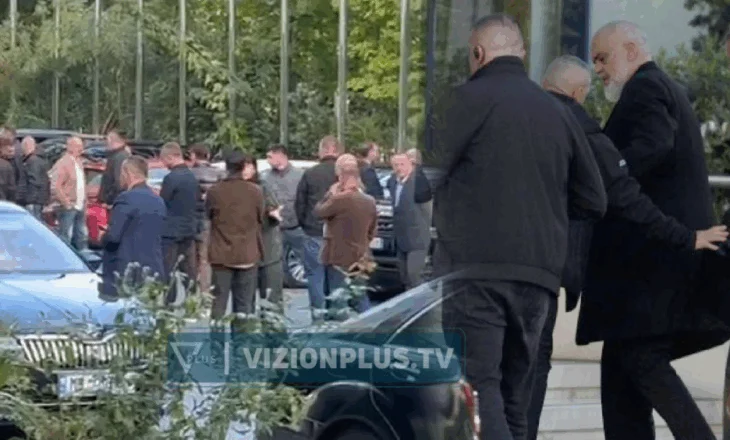 Zgjedhjet e pjesshme lokale/ Përfundon mbledhja e Ramës me strukturat drejtuese të PS, si do të ndahen zonat në Tiranë