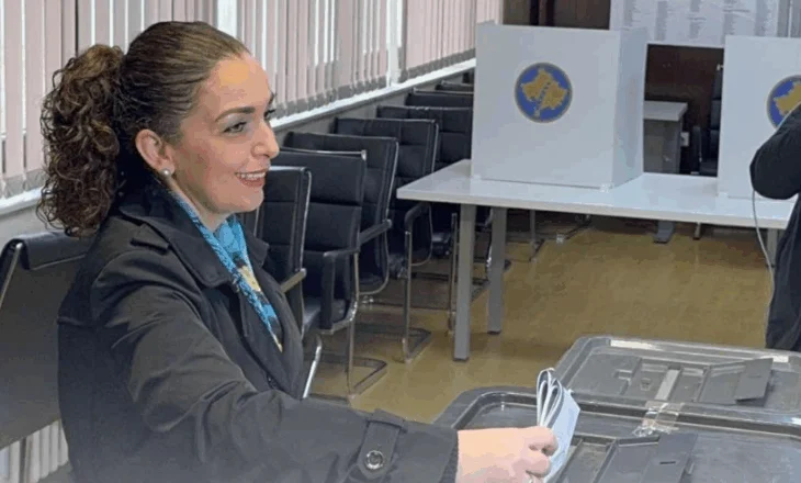 Zgjedhjet në Kosovë, voton Presidentja Vjosa Osmani: Sa më e lartë pjesëmarrja, aq më e fortë demokracia jonë