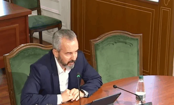 Zgjedhjet për Bashkinë e Tiranës, Celibashi: Nuk do i rrimë pas derës presidentit, ta pyesim ‘a ke dekret tjetër’