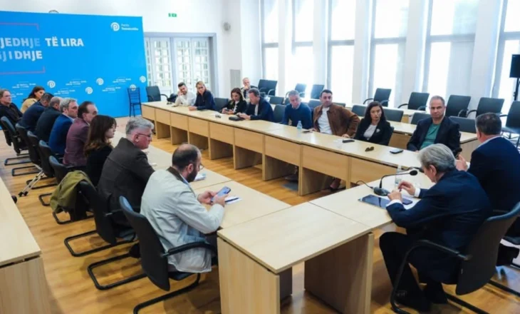 “Zgjodhën të garojnë me kandidat nga shoqëria civile”, Dash Sula për 9 nëntorin: Lidershipi i PD po bojkoton zgjedhjet