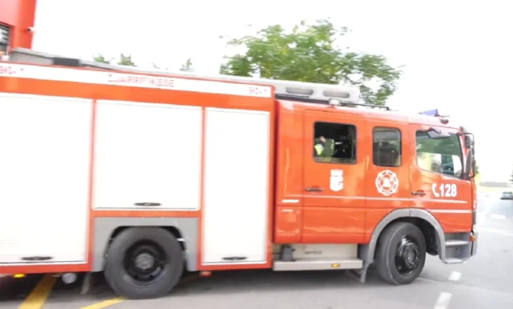 Zjarr në afërsi të Leskovikut, dyshohet se flakët kanë rënë në një biznes