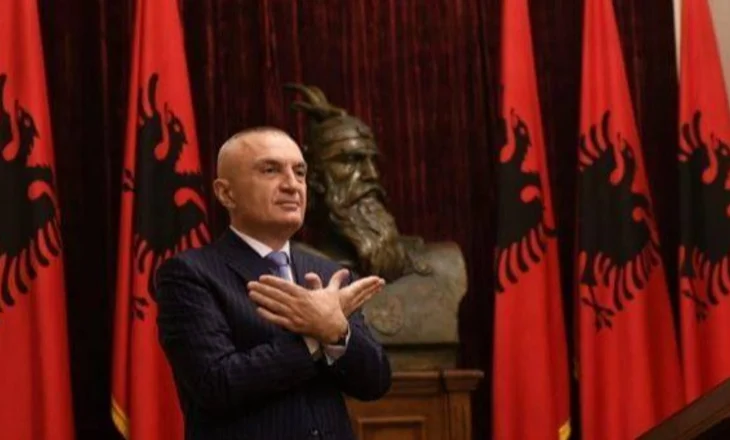 113-vjetori i Pavarësisë, Meta uron nga qelia: Përulemi me respekt para atyre që mbrojtën identitetin e kombit