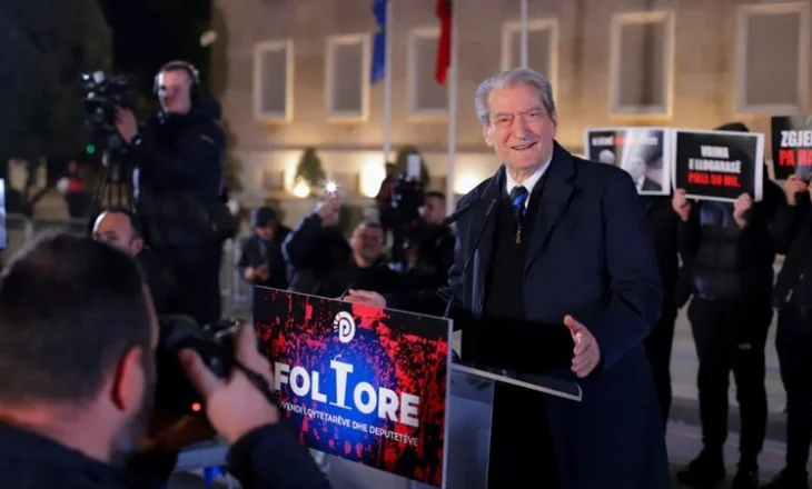 13 km rrugë u nda në 14 lote”/ Berisha: Hajdutja Balluku rriti kostot e Unazës së Madhe në 450 mln €