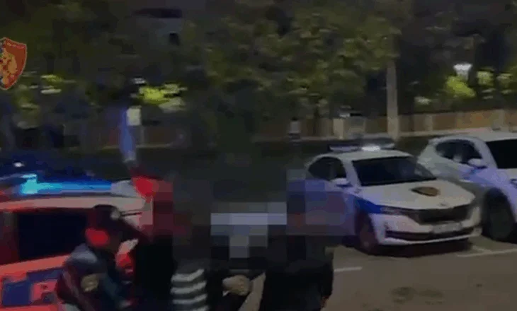 ’21 mijë euro, e rregullojmë’! 40-vjeçari i dënuar me burg mashtron qytetarin për letra amerikane