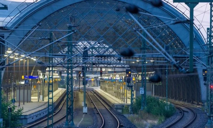 400 milionë lekë për rikthimin e stacionit të trenit në Tiranë, ja kur mbyllet projekti