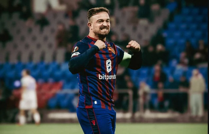 45′ e para në EUROPA LEAGUE: Arbër Hoxha dhe Dinamo Zagreb turpërohen në shtëpi, Shaqiri “nderon” Baselin