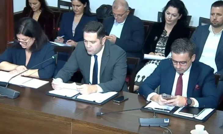 97 mln euro për pensionistët, ministri i Financave: Pensionistët do marrin nga 10 mijë deri në 20 mijë lekë