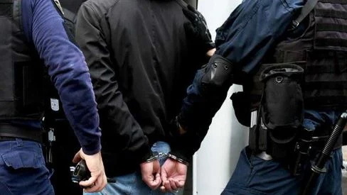 A e dini se kush jam unë…?/ Arrestohet djali i ish-ministrit, ishte me…