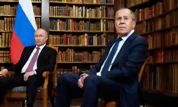 A ka një çarje mes kësaj dysheje të pandarë të Kremlinit?