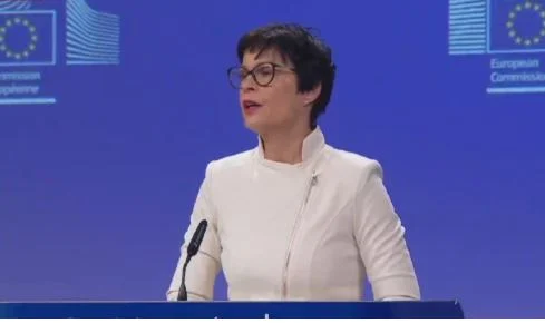 A mund ti mbyllë Shqipëria kapitujt pa zgjidhur mosmarrëveshjet e kufirit detar me Greqinë? Ja përgjigja e Marta Kos