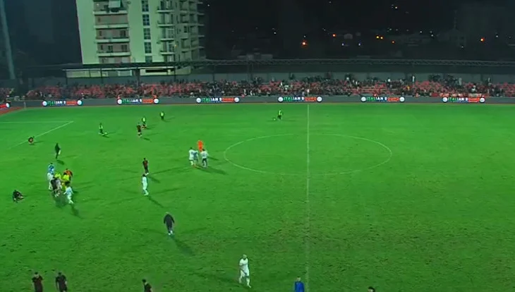 ABISSNET SUPERIORE: Flamurtari dhe Vora bëjnë “paqe”, rezultatet e plota dhe renditja pas javës së 13-të