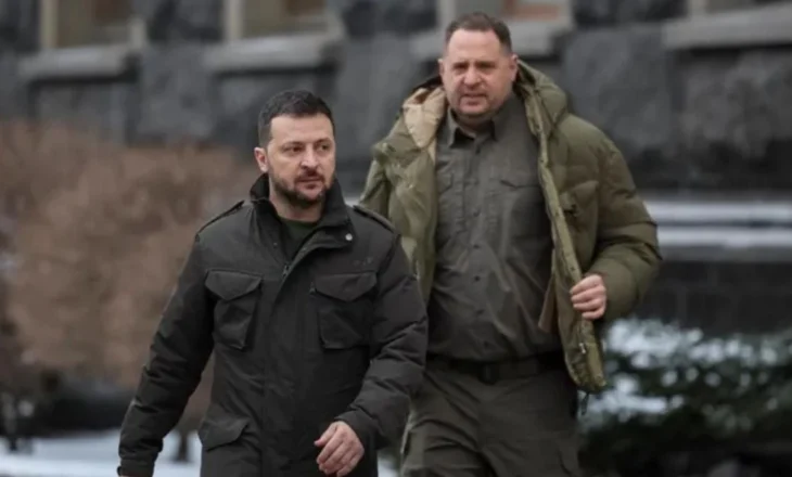 Agjencitë e anti-korrupsionit i bastisën apartamentin, jep dorëheqjen shefi i stafit të zyrës së Zelenskyt