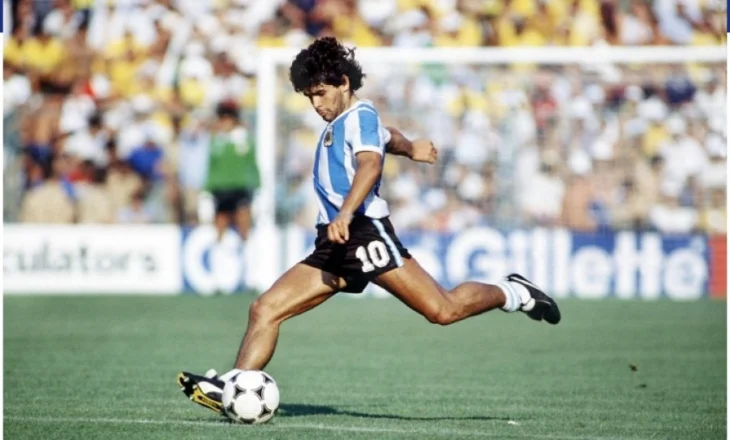 Ai cilësohet si një hyjni e futbollit, pesë vjet që nga vdekja e Diego Armando Maradonës
