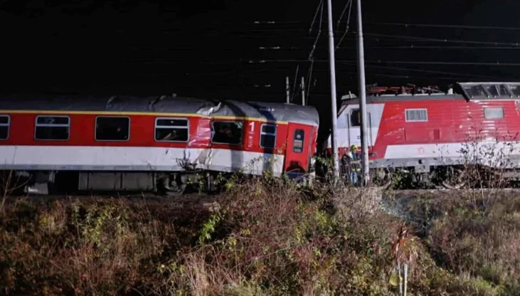 Aksident hekurudhor në Sllovaki, disa të plagosur