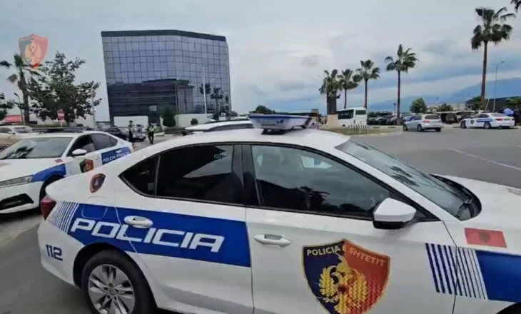 Aksident mes dy makinave në aksin Vlorë-Kotë, një person i plagosur dërgohet në spital