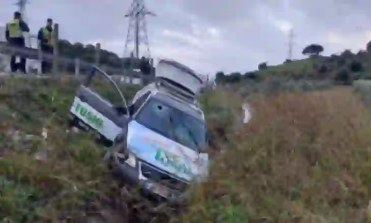 Aksident në Gjormë, dy persona të plagosur dërgohen me urgjencë në spital (Emrat)