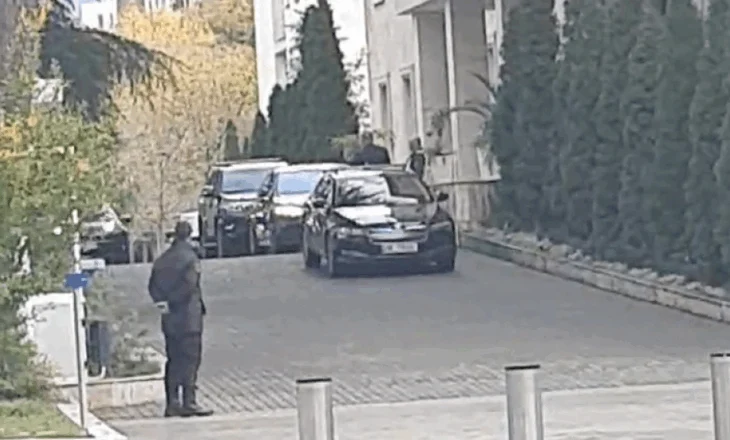 Akuzat e rënda nga SPAK/ Çfarë do të ndodhë me Ballukun? Rama mbërrin në zyrë por largohet shpjet