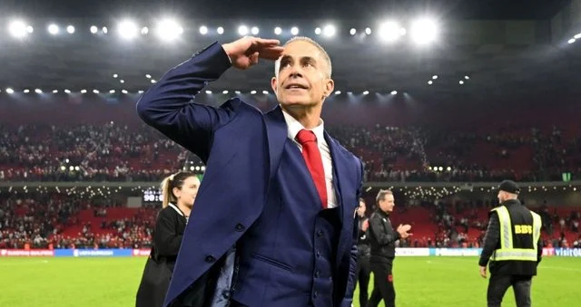 “Anglia mund të “t’vrasë” për 10 minuta dhe…”/ Trajneri Silvinjo: Të përgatitemi, për atë që na pret në play-off