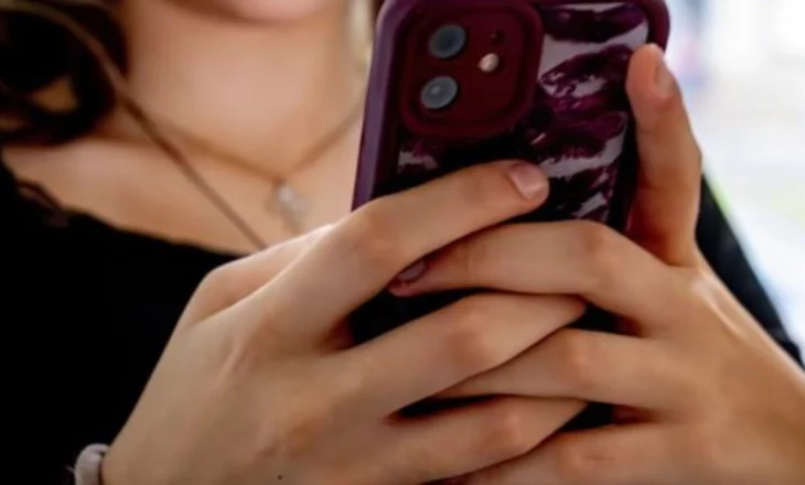 Anketa e NSPCC-së mbi shantazhimin e fëmijëve në internet: 1 në 10 prindër në Mbretërinë e Bashkuar pohojnë kërcënimet online