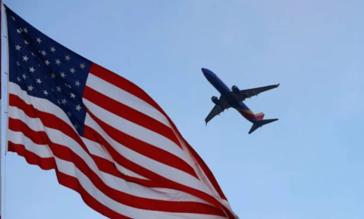 Anulohen qindra fluturime në SHBA, mbyllja e qeverisë krijon kaos, më të prekura janë…