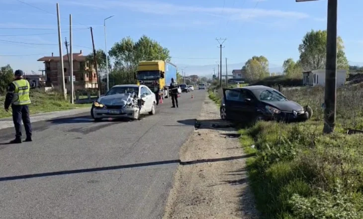 APEL PËR NDIHMË – Dy të rinj në gjendje kritike pas aksidentit në kthesën e Verbasit në Fier.